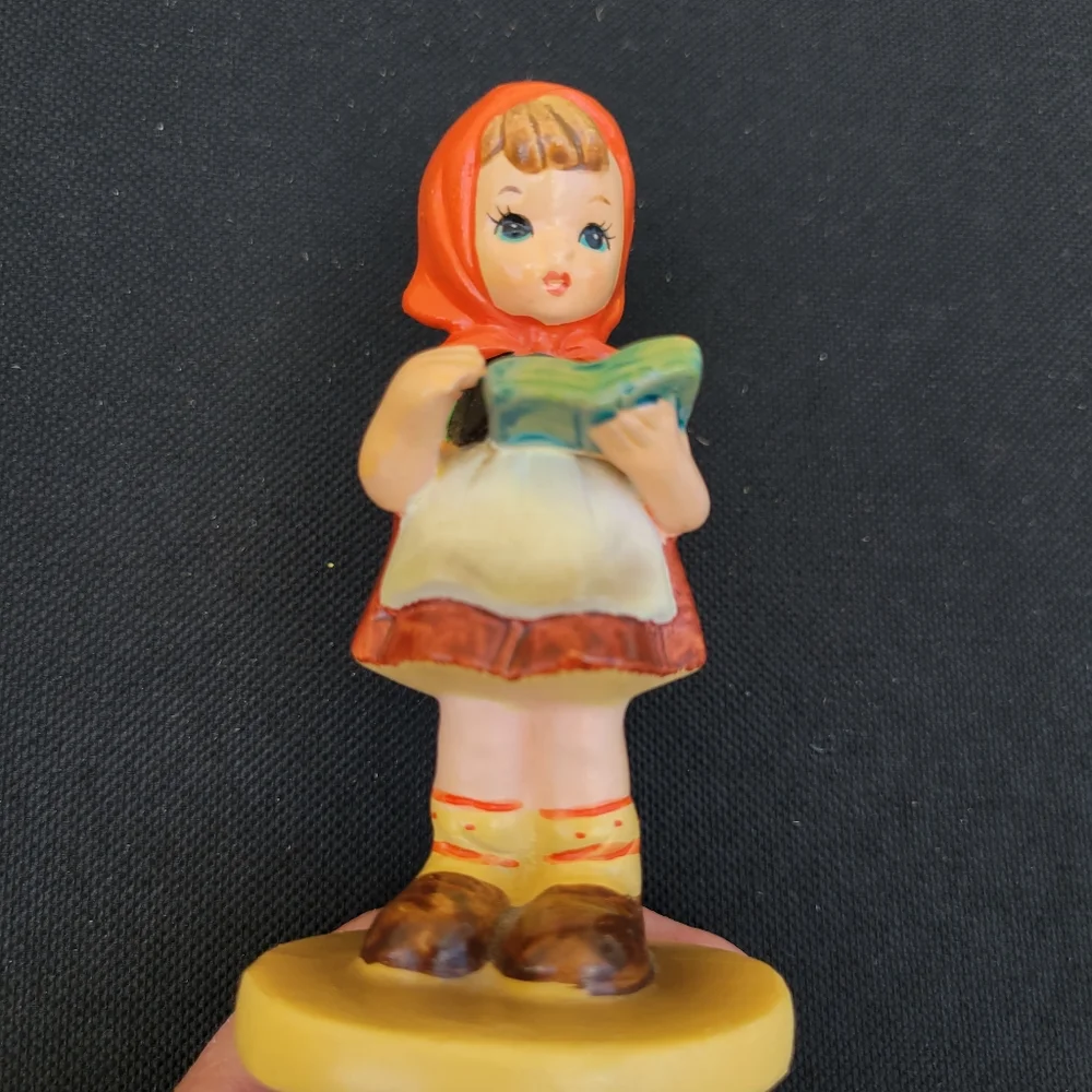 Vintage Girl with Book Figurine ~ Made in Sri Lanka ~ 1960s(?) ~ Charming!